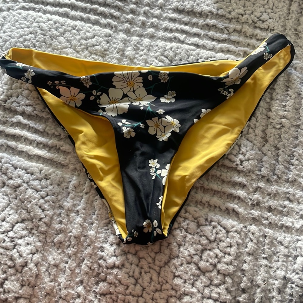 Swim suit